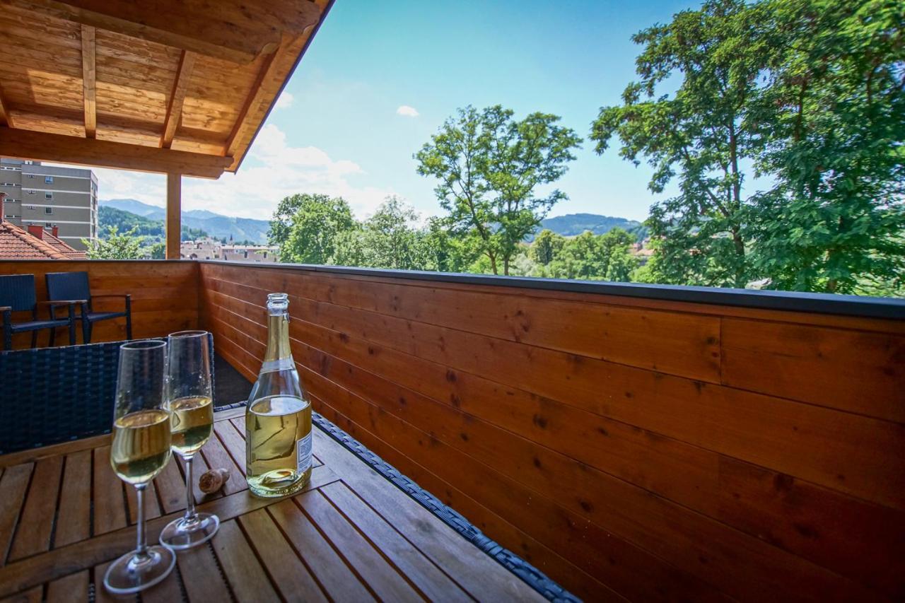 Auszeit Steiraland Penthouse 9 Mit Grossen Balkon Und Parkplatz Daire Leoben  Dış mekan fotoğraf